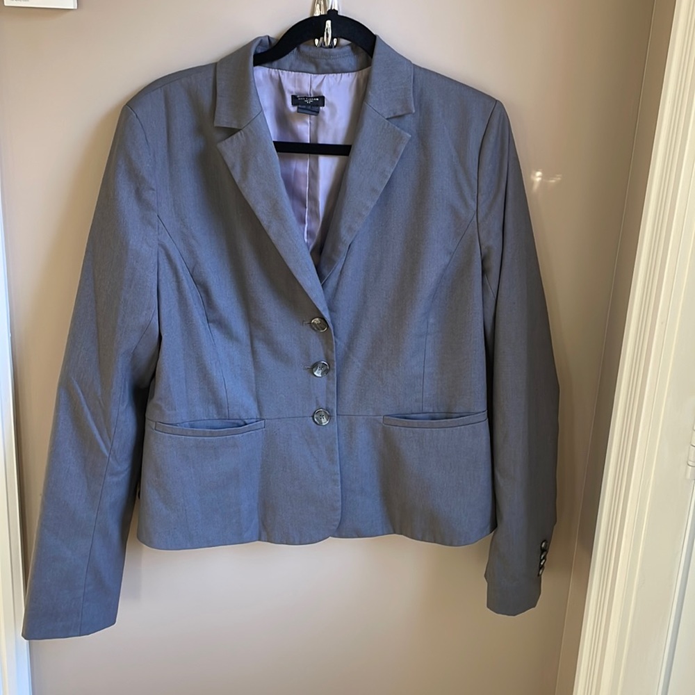 Ann Taylor grey blazer